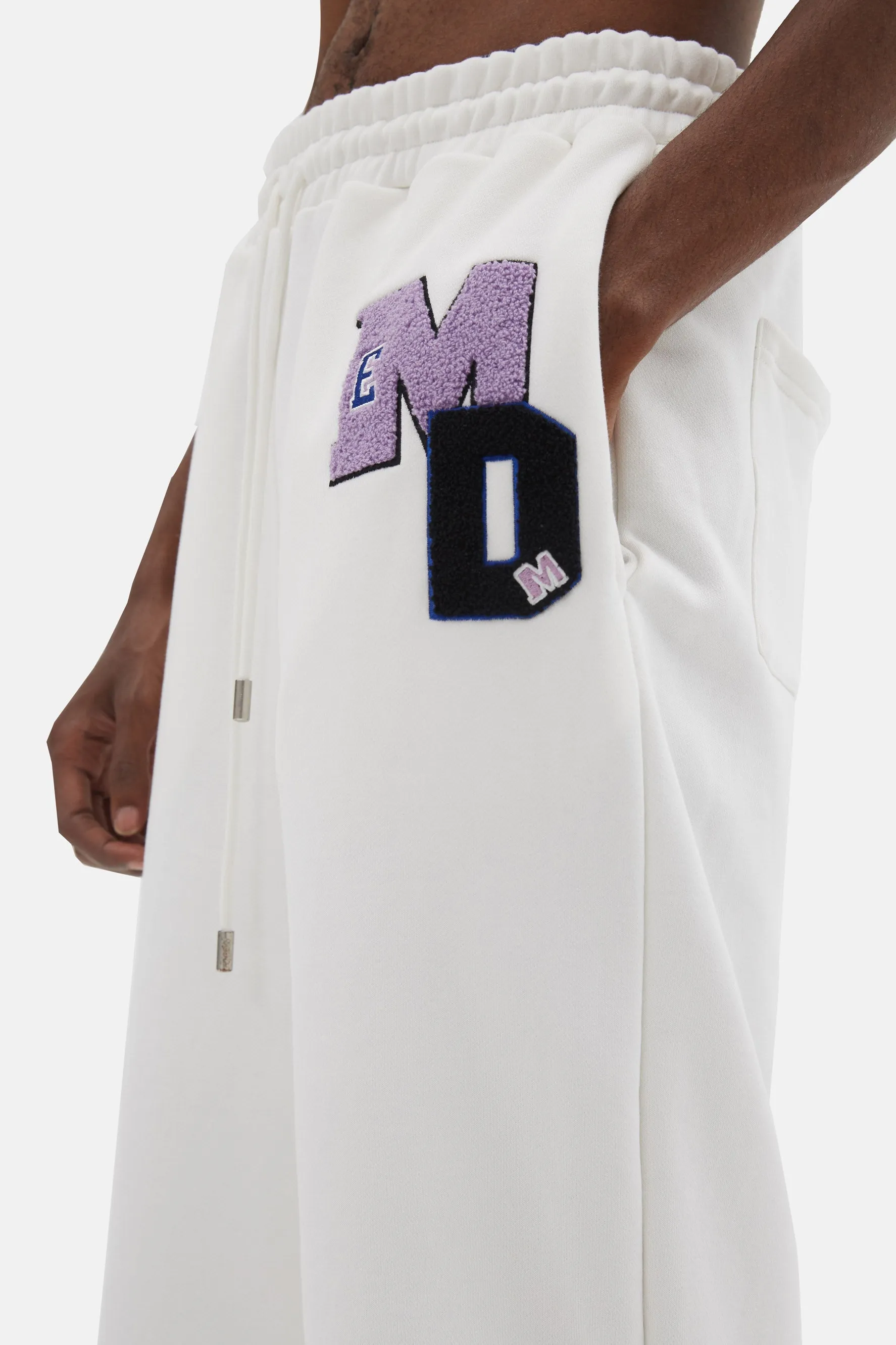 MEDM EMBROIDERED LOGO SWEATPANTS