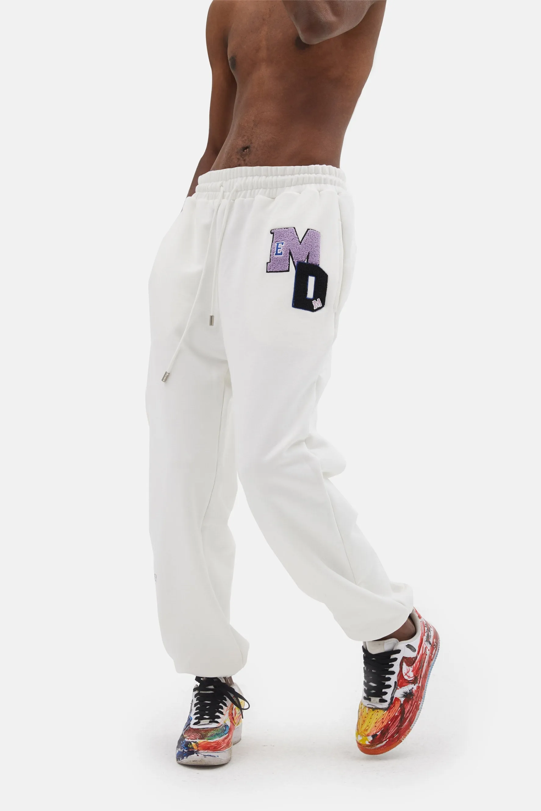 MEDM EMBROIDERED LOGO SWEATPANTS