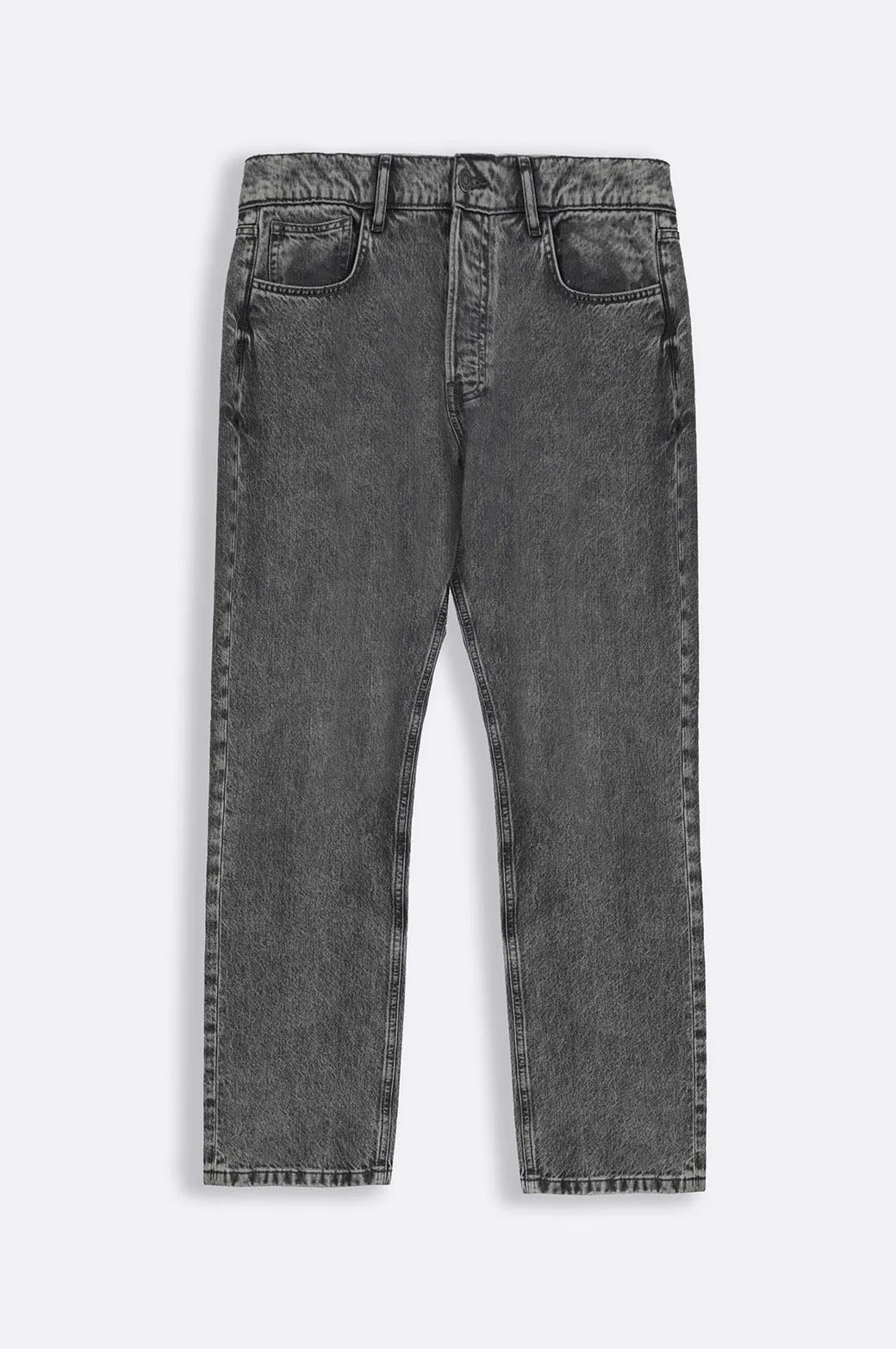 RELAXED STRAIGHT 
JEANS