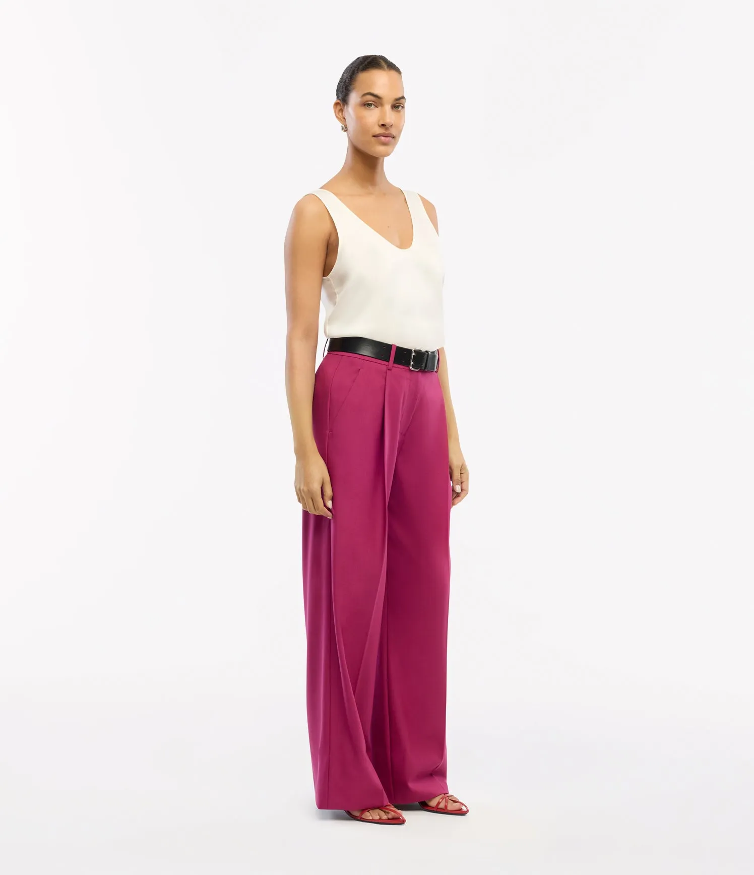 Relaxed Wide Leg Pant