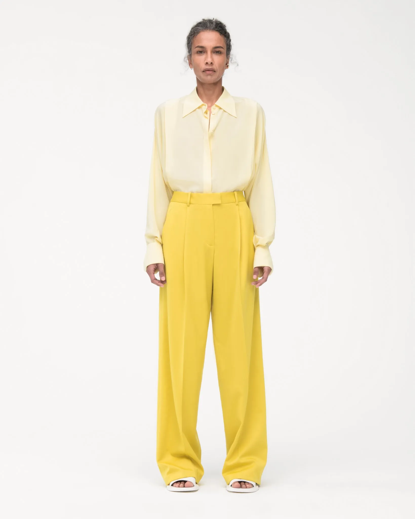 Relaxed Wide Leg Pant