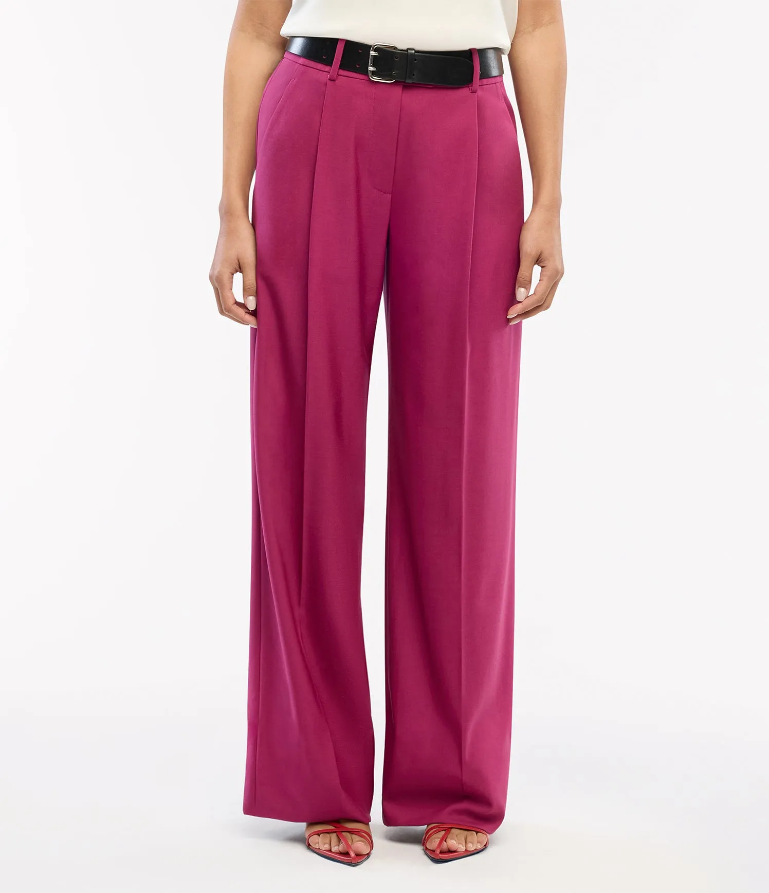 Relaxed Wide Leg Pant