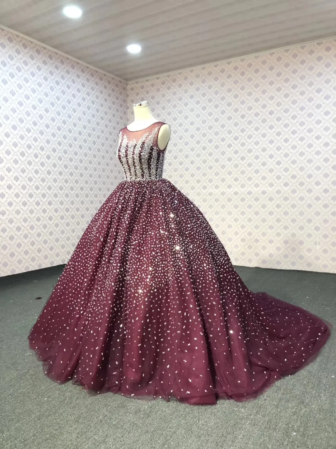 Sliver crystals beaded dark red ball skirt prom quinceanera dresses 2024
