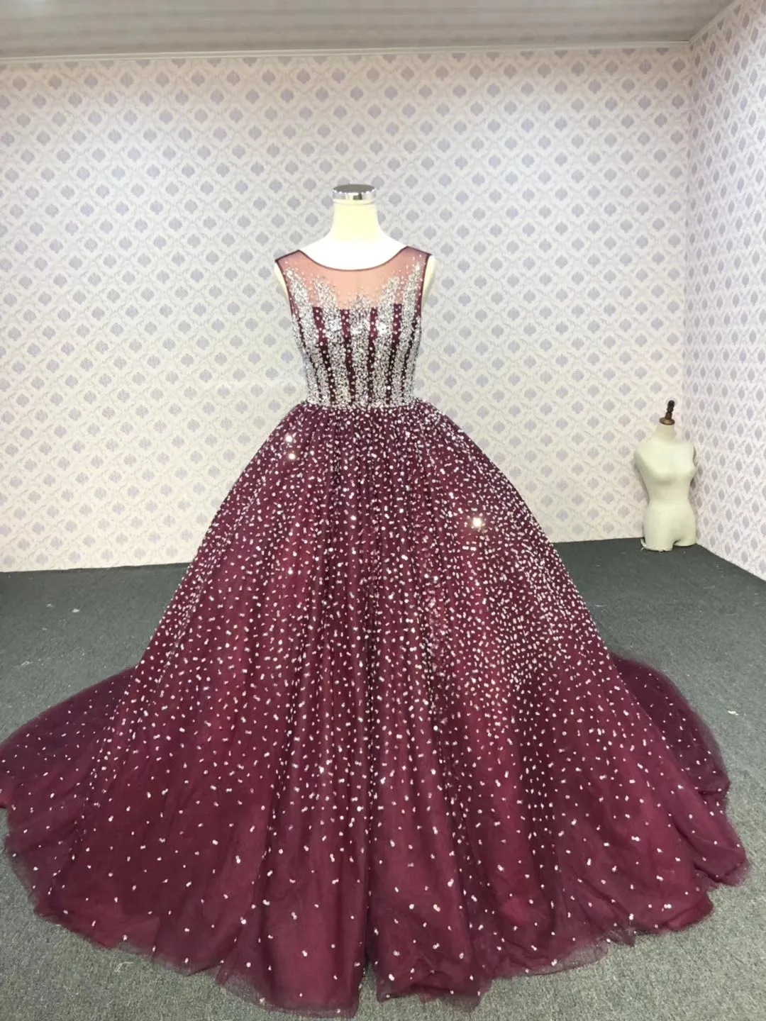 Sliver crystals beaded dark red ball skirt prom quinceanera dresses 2024