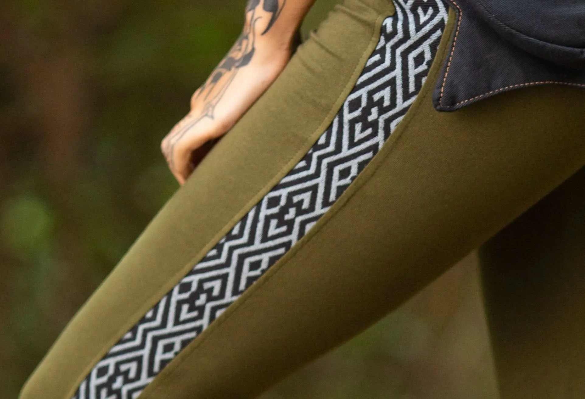 Tribal Leggings - Wholesale